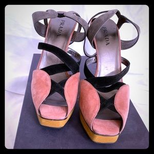 NEW Prada Gorgeous+Rare Sample! Pink suede heels!